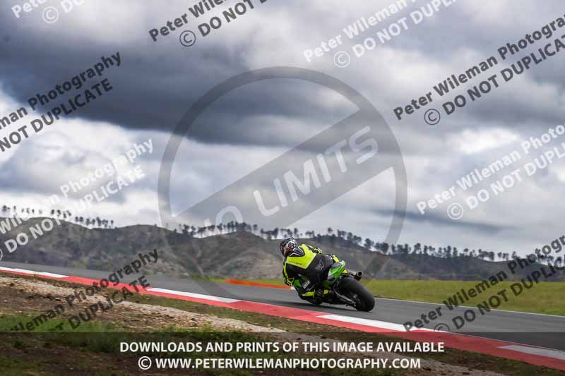 cadwell no limits trackday;cadwell park;cadwell park photographs;cadwell trackday photographs;enduro digital images;event digital images;eventdigitalimages;navarra;no limits trackdays;peter wileman photography;racing digital images;trackday digital images;trackday photos